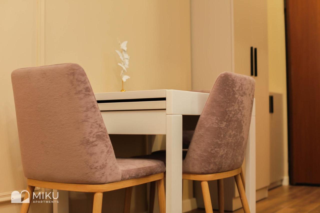 Miku Apartment - Perfect 1Bedroom At Komuna E Parisit Тирана Екстер'єр фото