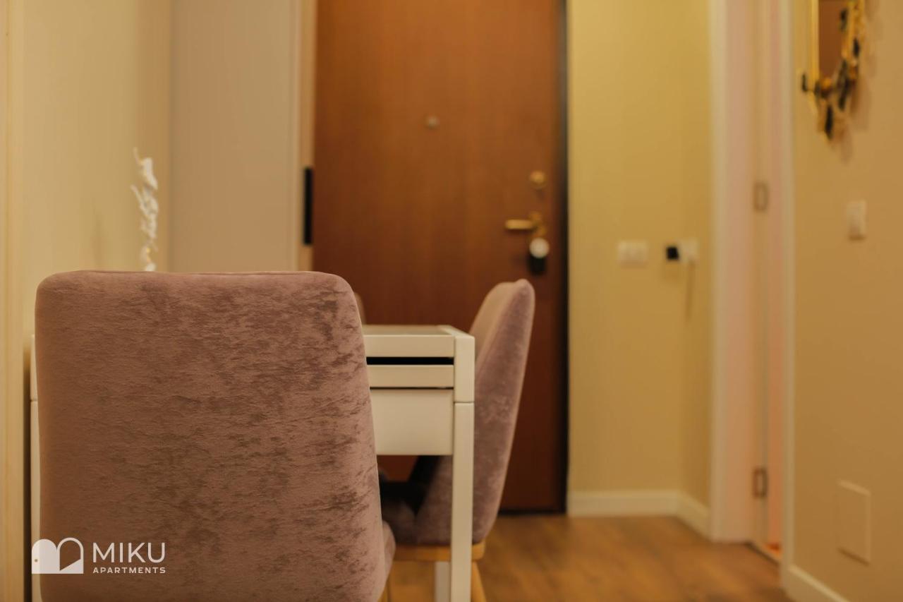 Miku Apartment - Perfect 1Bedroom At Komuna E Parisit Тирана Екстер'єр фото