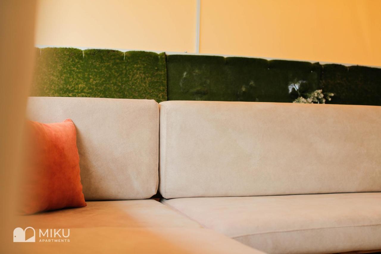 Miku Apartment - Perfect 1Bedroom At Komuna E Parisit Тирана Екстер'єр фото
