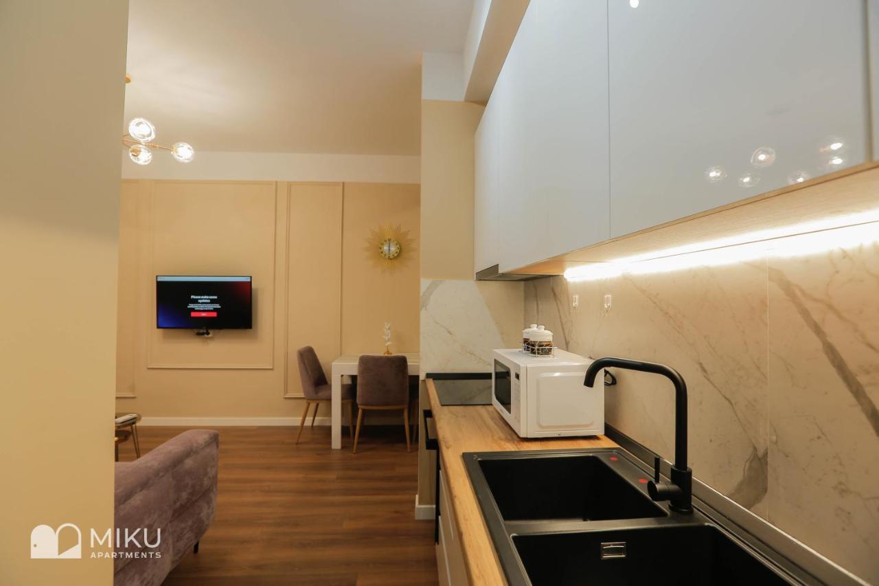 Miku Apartment - Perfect 1Bedroom At Komuna E Parisit Тирана Екстер'єр фото