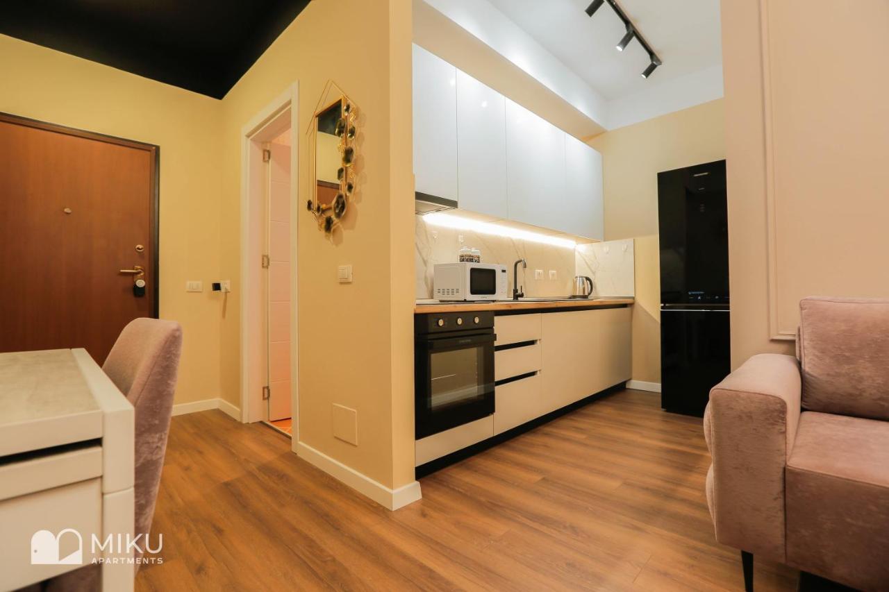 Miku Apartment - Perfect 1Bedroom At Komuna E Parisit Тирана Екстер'єр фото